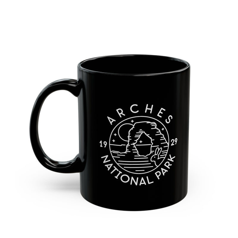 Ceramic coffee mug featuring a retro design with Arches National Park Est. 1929.