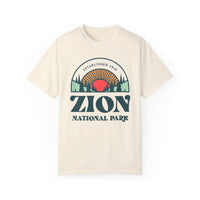 Zion National Park Souvenir Tee, Scenic Design