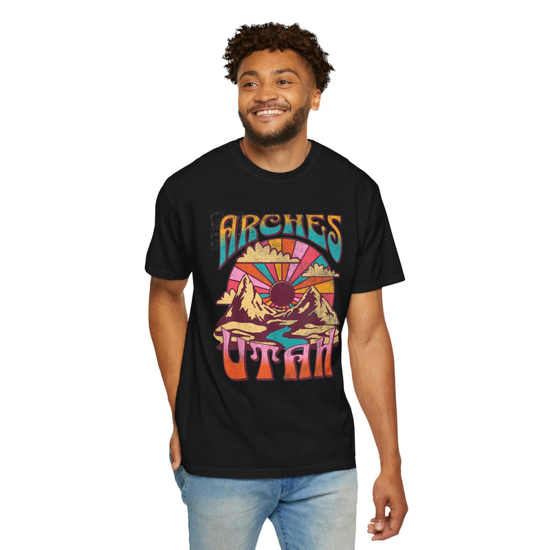 Arches National Park Utah Retro Souvenir Tee