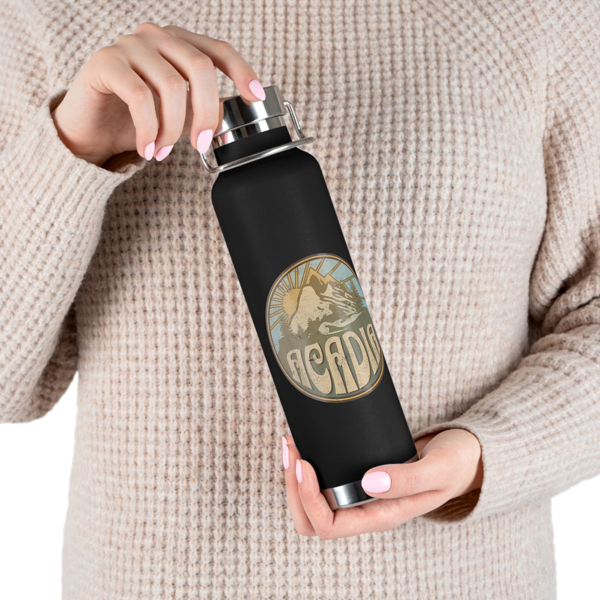 Stainless steel water bottle featuring an Acadia National Park design with an iconic scenic illustration, durable powder-coated finish.