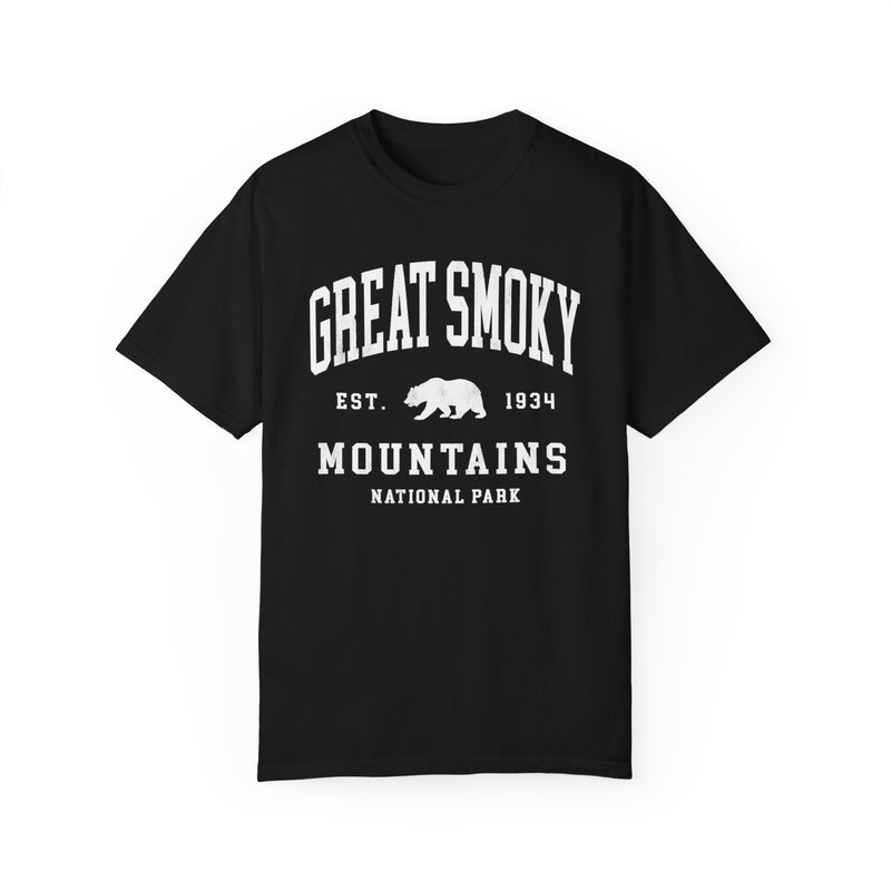 T-shirt featuring a bear silhouette and the text "Great Smoky Mountains National Park" with an established date.