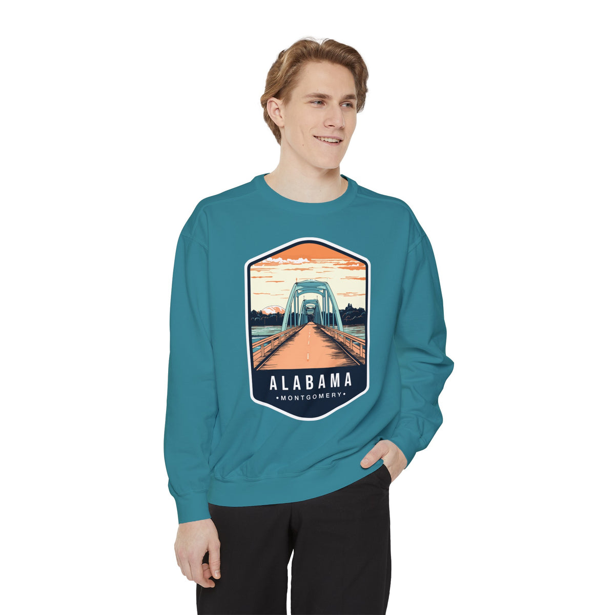 Vintage Alabama Montgomery Bridge Sweatshirt - Retro Travel Design