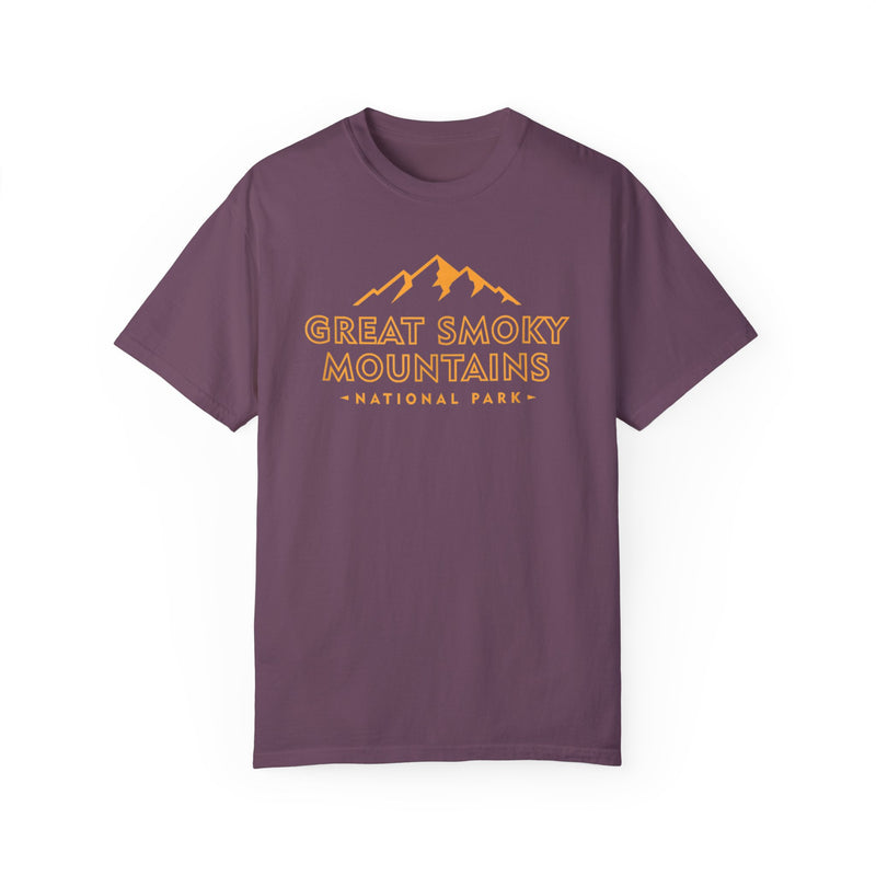 T-shirt featuring a mountain graphic with the text Great Smoky Mountains National Park.